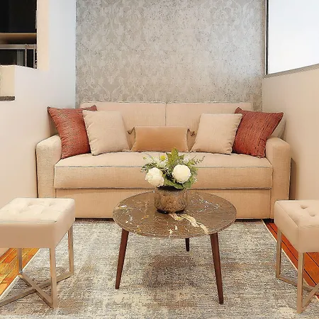 Confidentiel - Louvre Paris