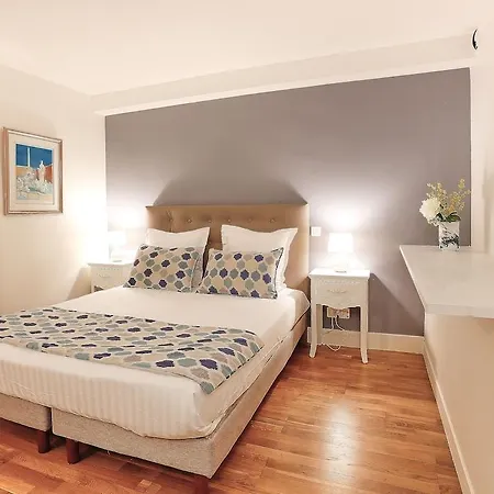 Confidentiel - Louvre 4*