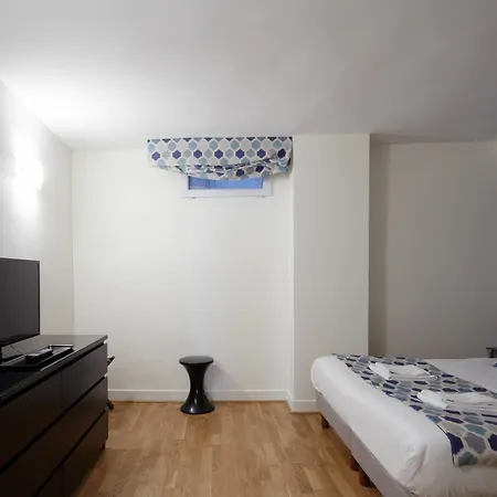 Du Louvre - St-honore Apartment