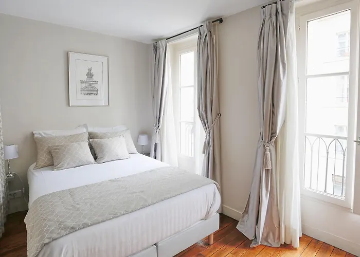 Confidentiel - Louvre 4*