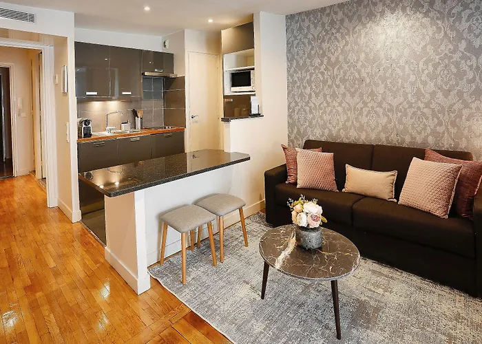 Confidentiel - Louvre 4* Paris