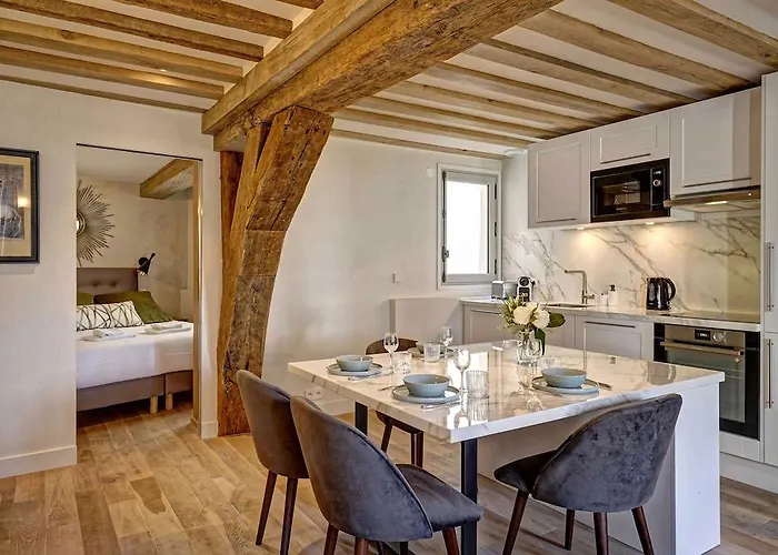 Confidentiel - Louvre Paris