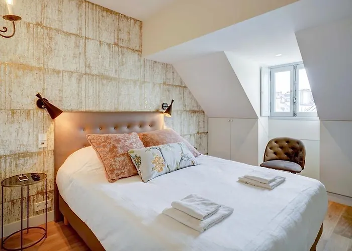 Confidentiel - Louvre Paris