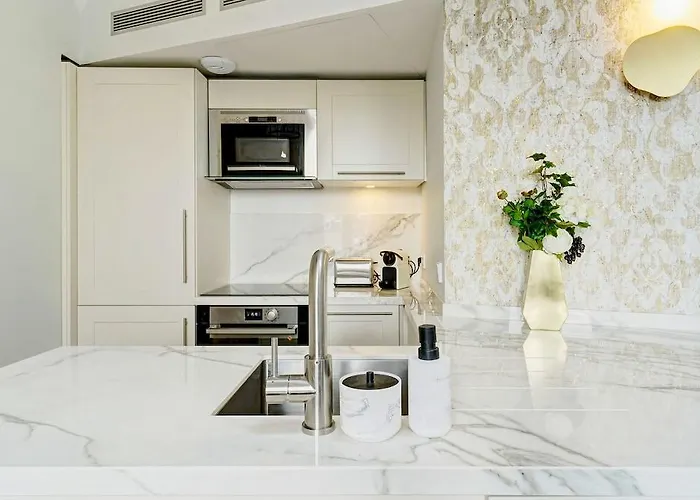 Confidentiel - Louvre