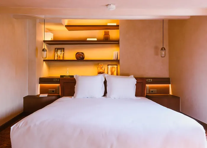 Confidentiel - Louvre Hotel 4*