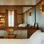 Confidentiel - Louvre 4*